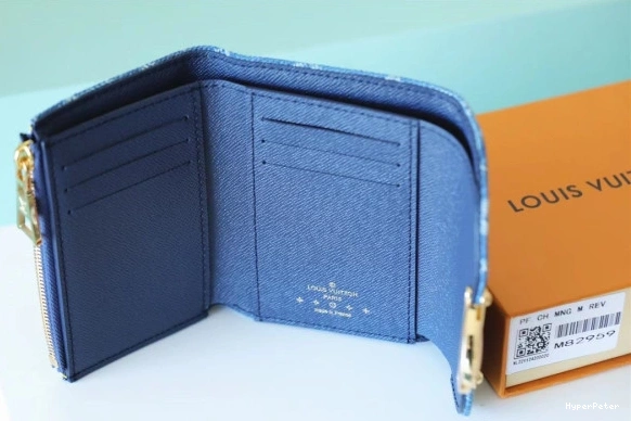 Vuitton VICTORINE Wallet Louis 0711